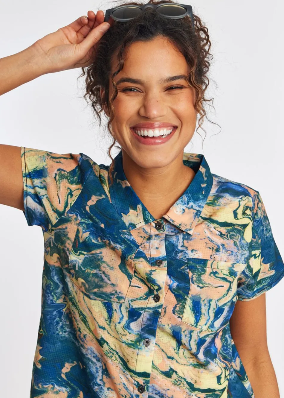 Women Oiselle Benjamina Button Short Sleeve
