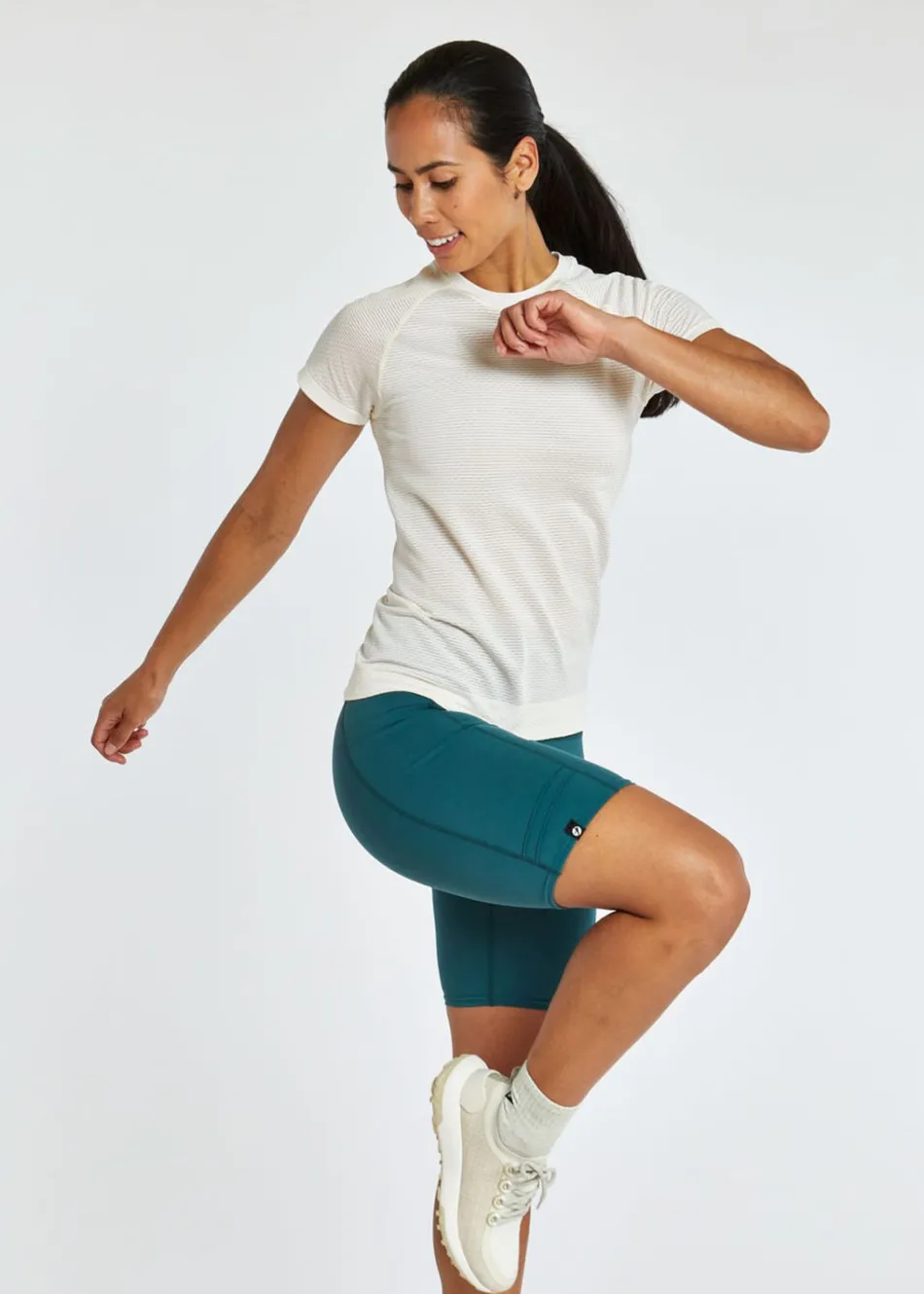 Women Oiselle Flow Short Sleeve
