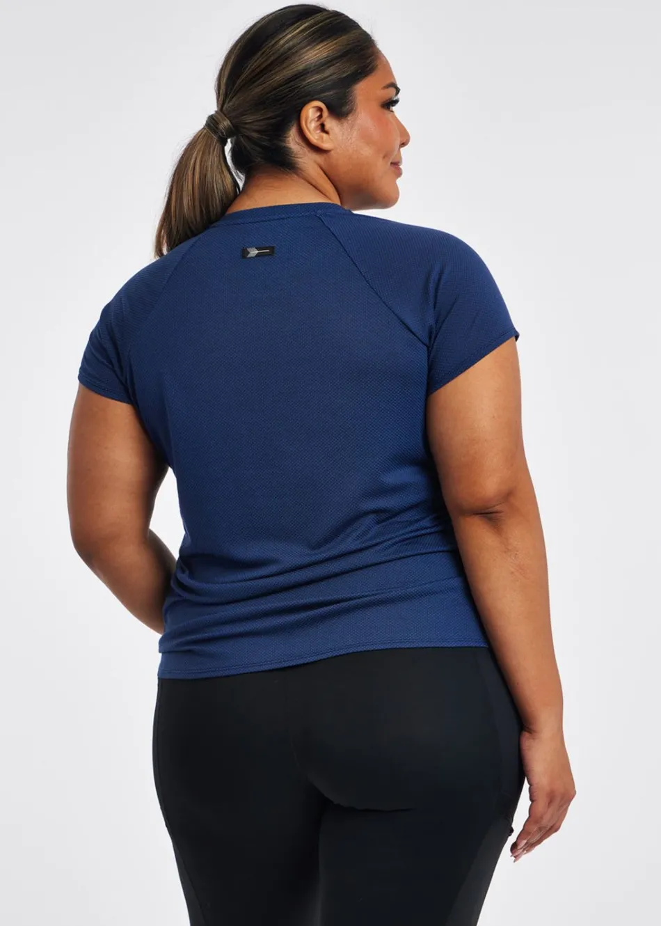 Women Oiselle Flyout Short Sleeve