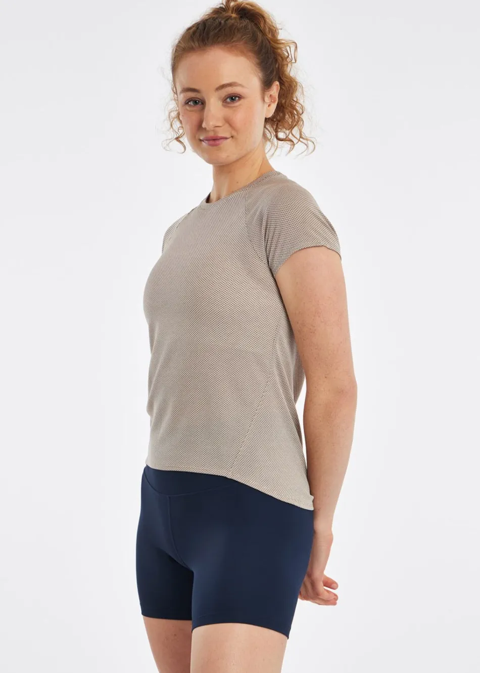 Women Oiselle Flyout Short Sleeve