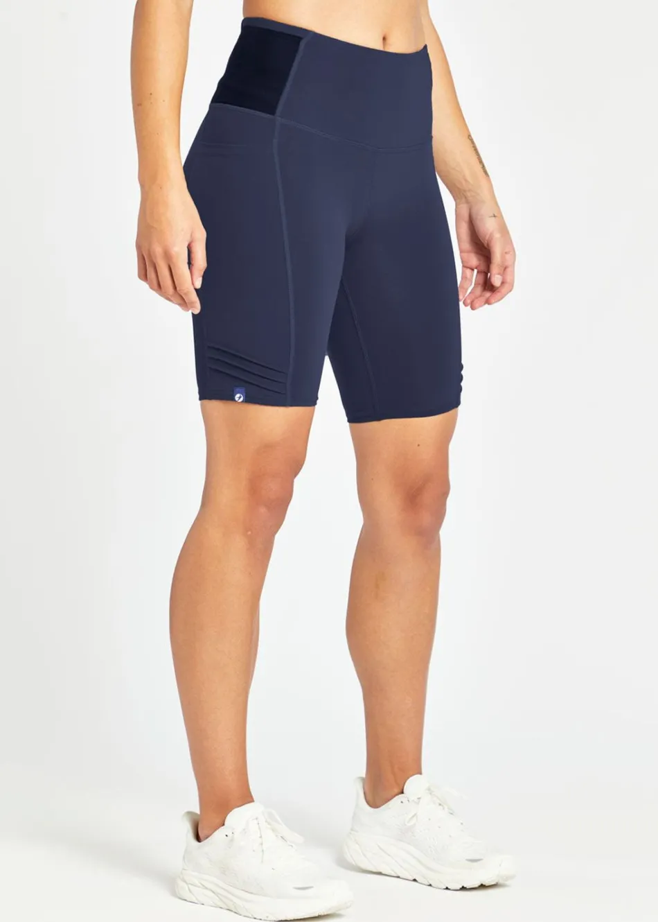 Women Oiselle Long Pocket Jogger Shorts