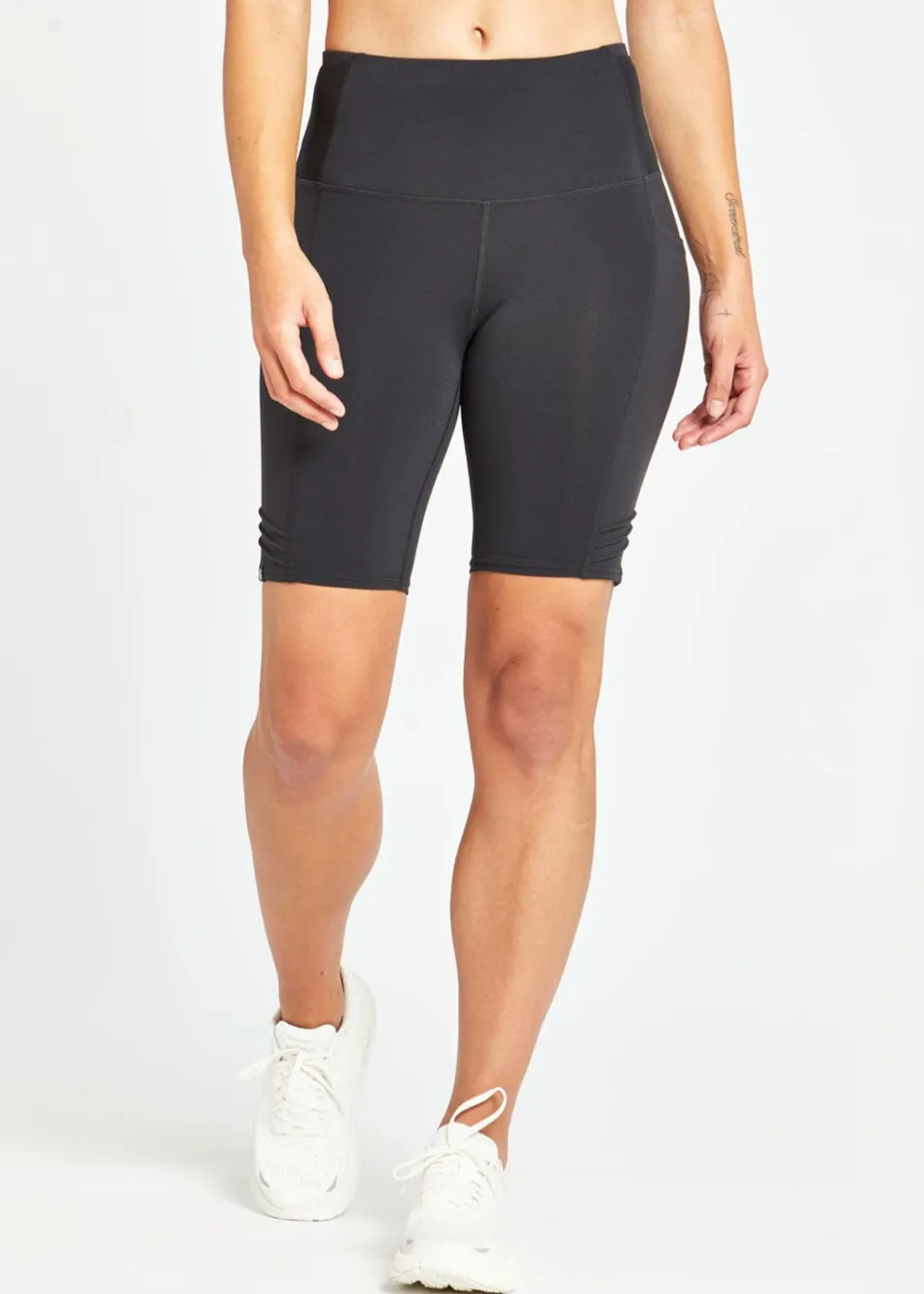 Women Oiselle Long Pocket Jogger Shorts