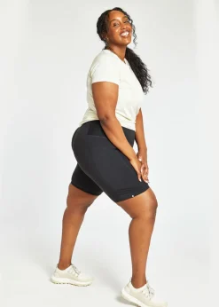 Women Oiselle Long Pocket Jogger Shorts