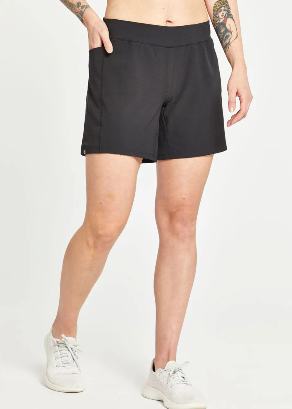 Women Oiselle Long Track Fan Shorts