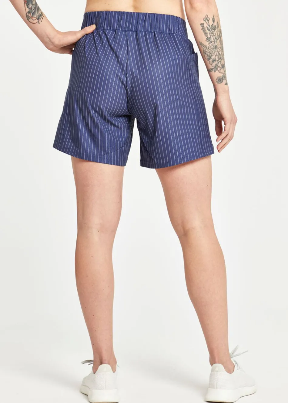 Women Oiselle Long Track Fan Shorts
