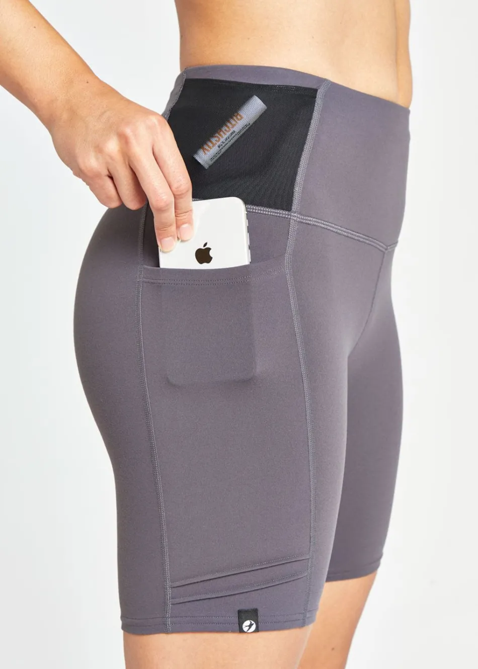 Women Oiselle Mid Length Pocket Jogger Shorts