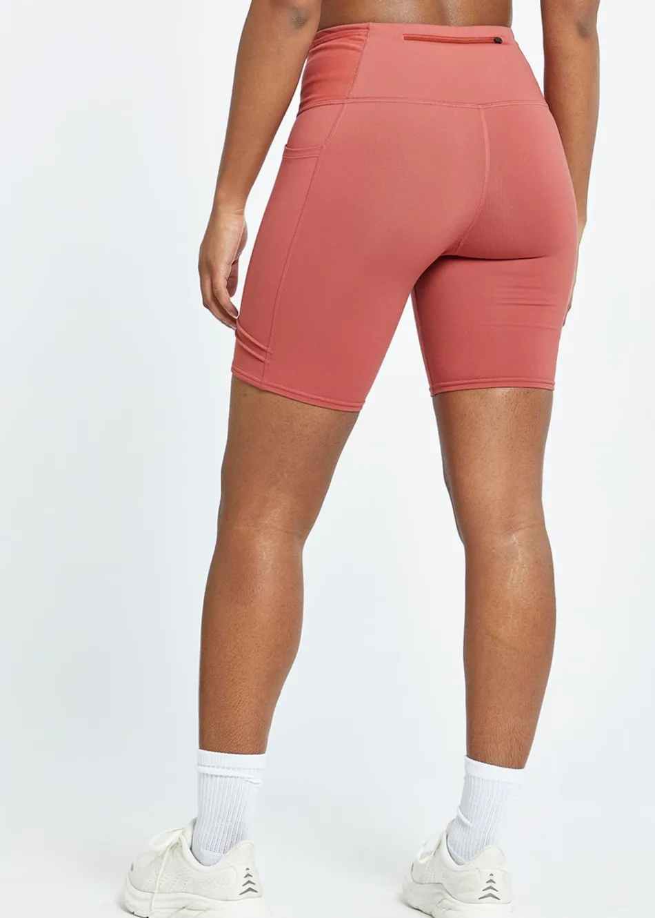 Women Oiselle Mid Length Pocket Jogger Shorts