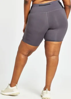 Women Oiselle Mid Length Pocket Jogger Shorts