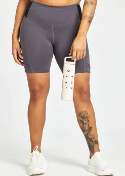 Women Oiselle Mid Length Pocket Jogger Shorts