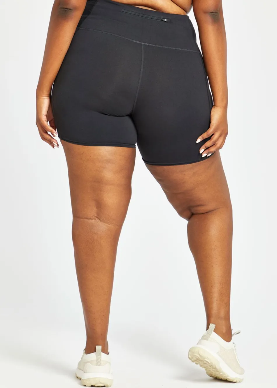 Women Oiselle Pocket Jogger Shorts