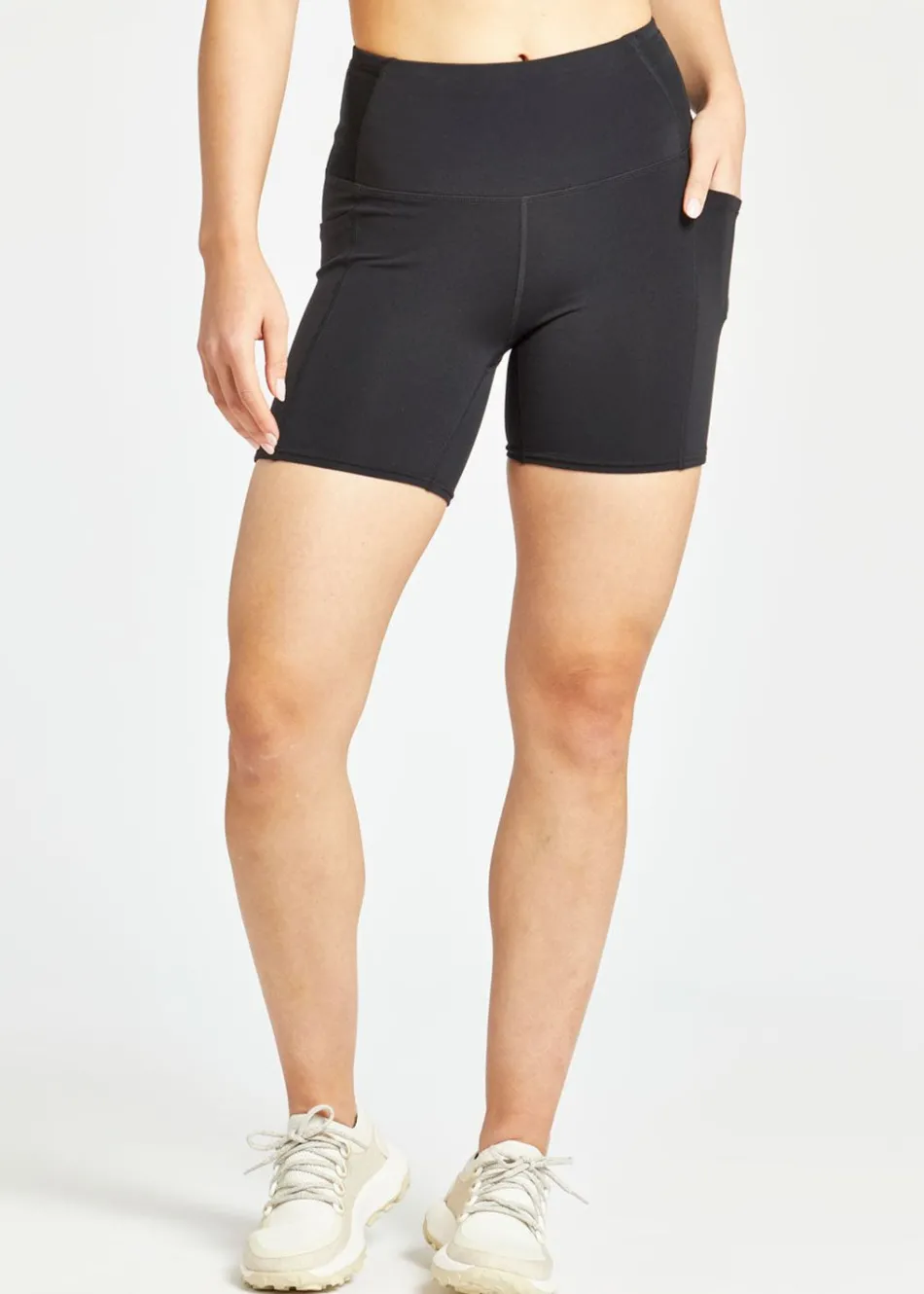 Women Oiselle Pocket Jogger Shorts