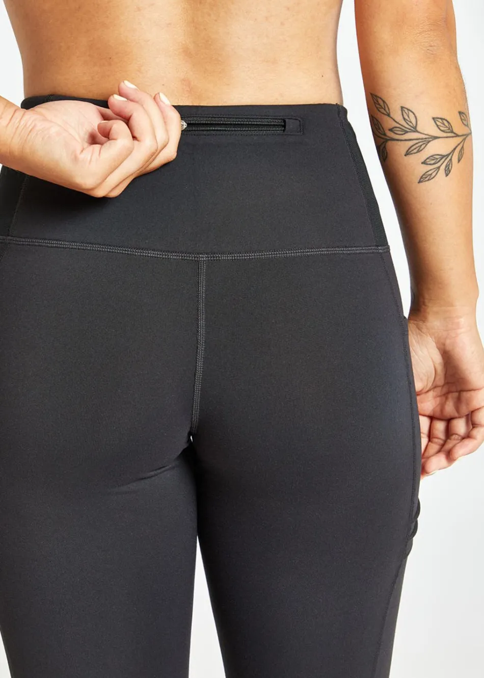 Women Oiselle Pocket Jogger Tights