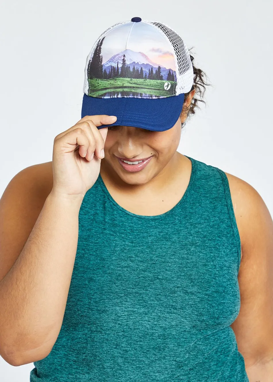 Women Oiselle Runner Trucker