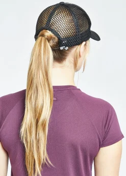 Women Oiselle Runner Trucker