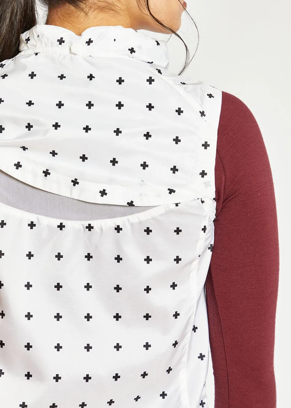 Women Oiselle Seattle Showers Vest