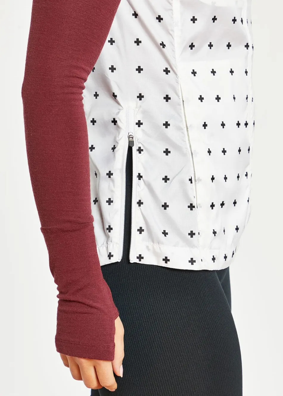 Women Oiselle Seattle Showers Vest