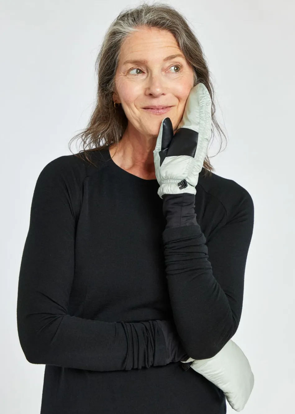 Women Oiselle Super Puff Mittens